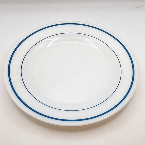 Vintage Anchor Hocking Milk Glass Plate w/ Blue 9" - Picture 1 of 6